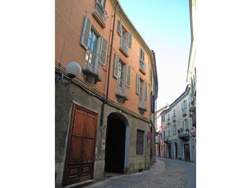 Appartamento In Centro Storico อัสตี ภายนอก รูปภาพ