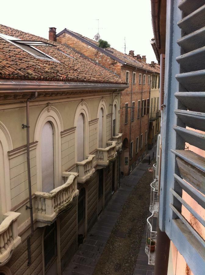 Appartamento In Centro Storico อัสตี ภายนอก รูปภาพ