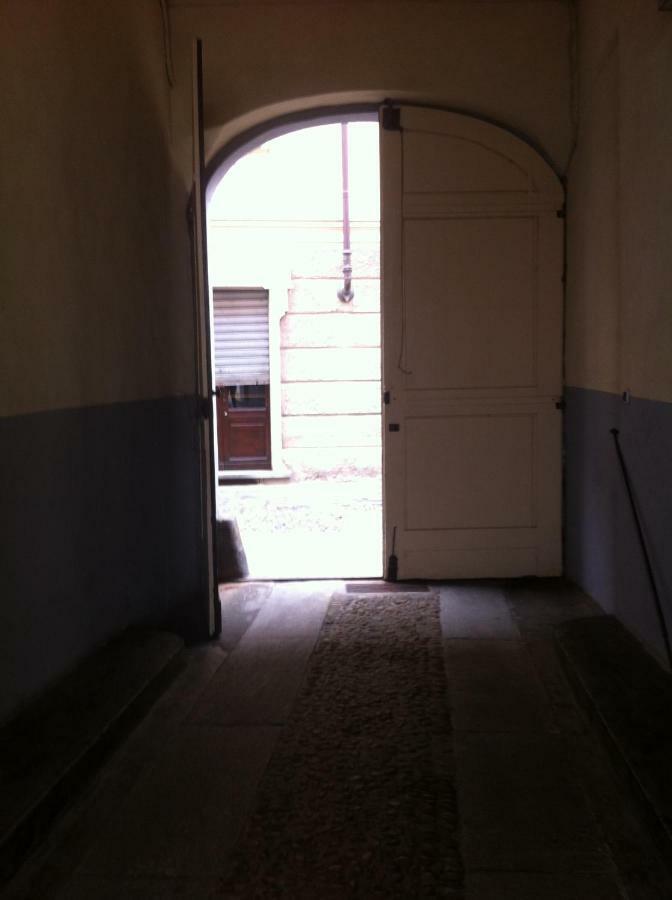 Appartamento In Centro Storico อัสตี ภายนอก รูปภาพ